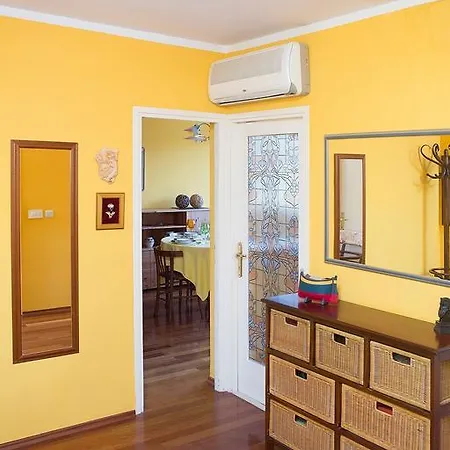 Colours Apartment